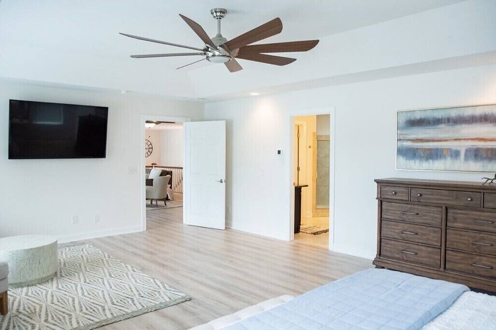 Photo of Bedroom in Roxboro