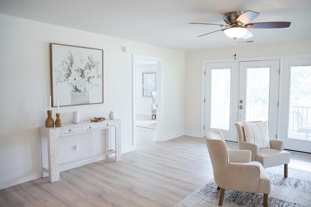 Photo of Bedroom in Roxboro