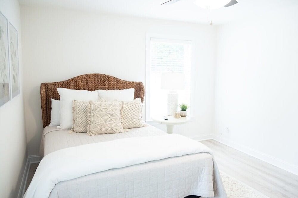 Photo of Bedroom in Roxboro