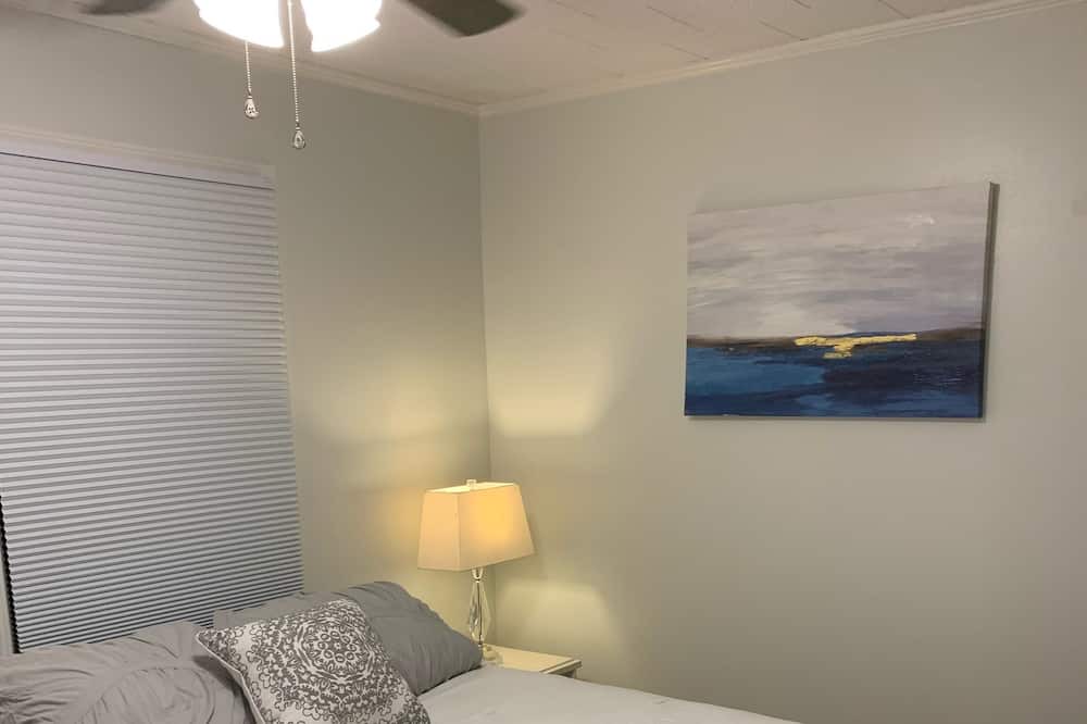 Photo of Bedroom in East Bend