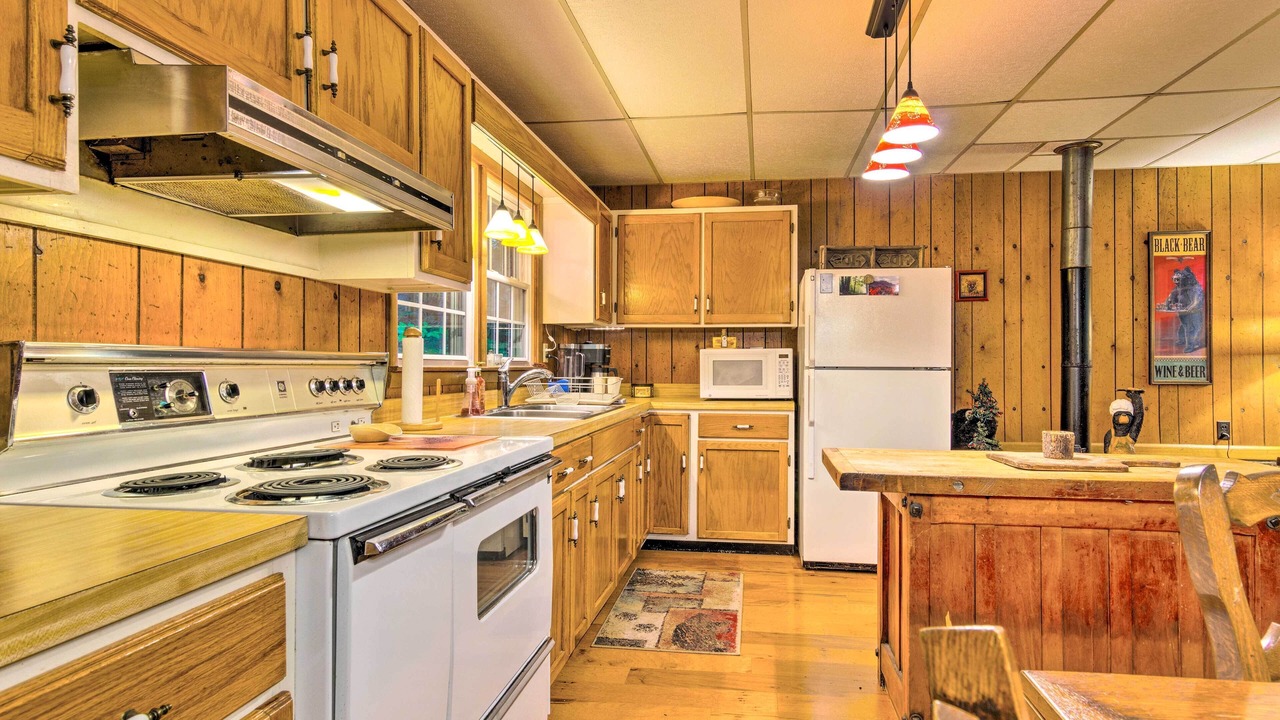 Photo of Kitchen in Linville Falls