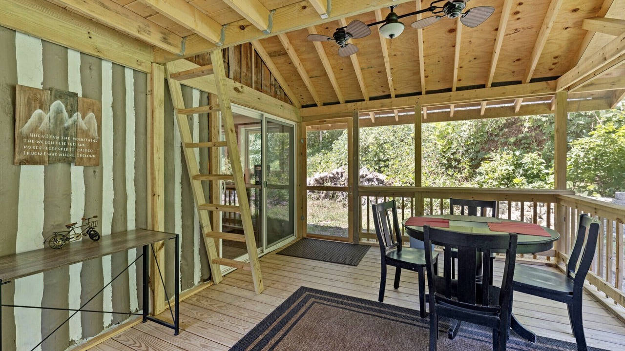 Photo of Outdoor in Chimney Rock