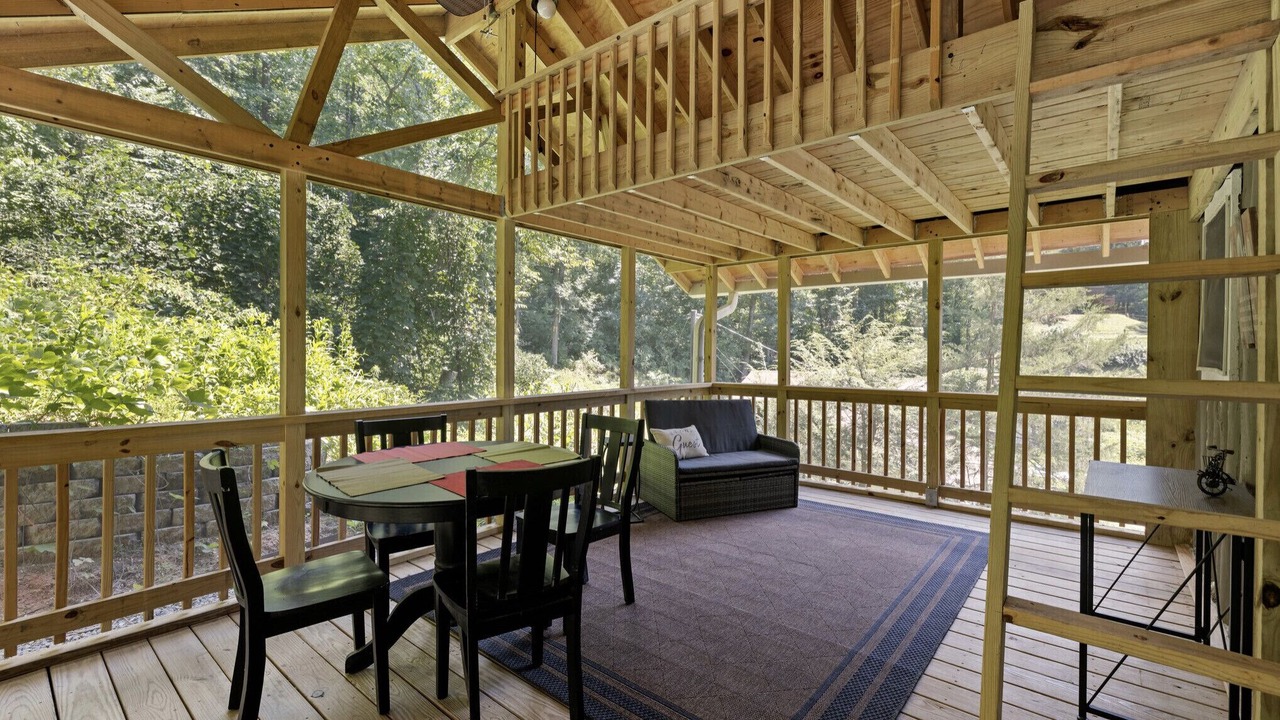 Photo of Outdoor in Chimney Rock