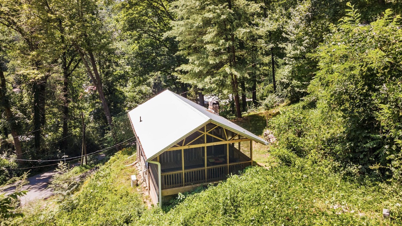 Photo of Outdoor in Chimney Rock