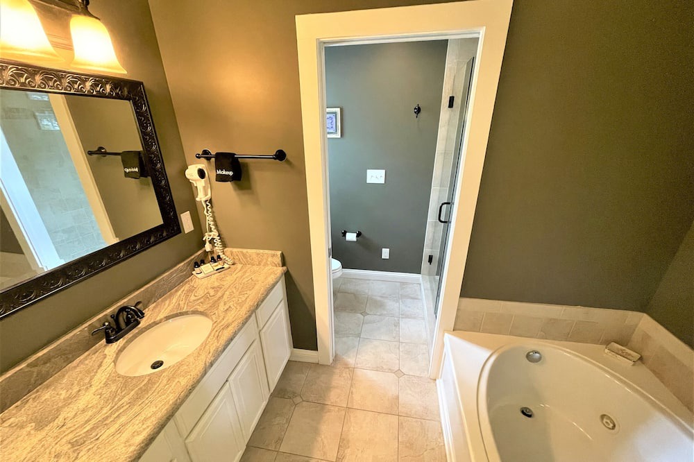 Photo of Bathroom in Swansboro