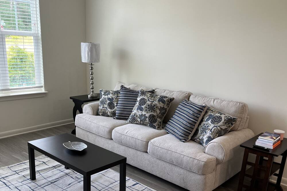 Photo of Livingroom in Crabtree