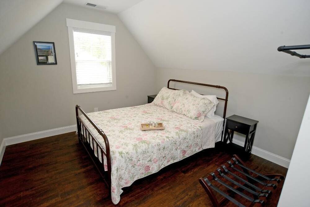 Photo of Bedroom in Pinehurst