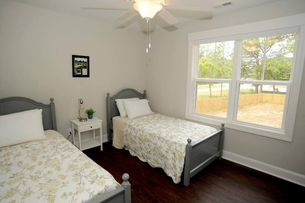 Photo of Bedroom in Pinehurst