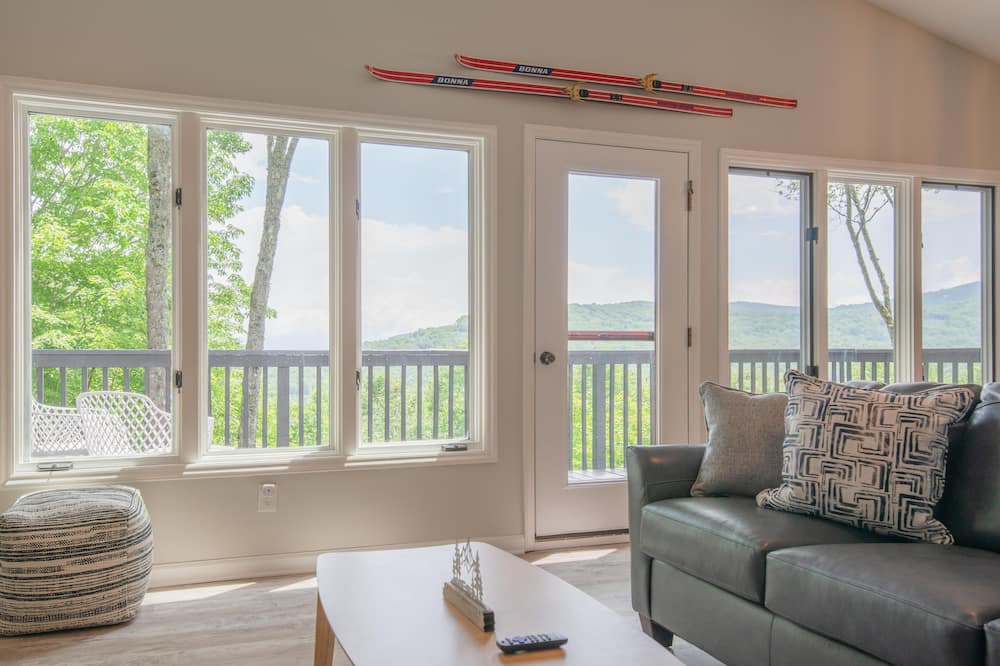 Photo of Bedroom in Beech Mountain