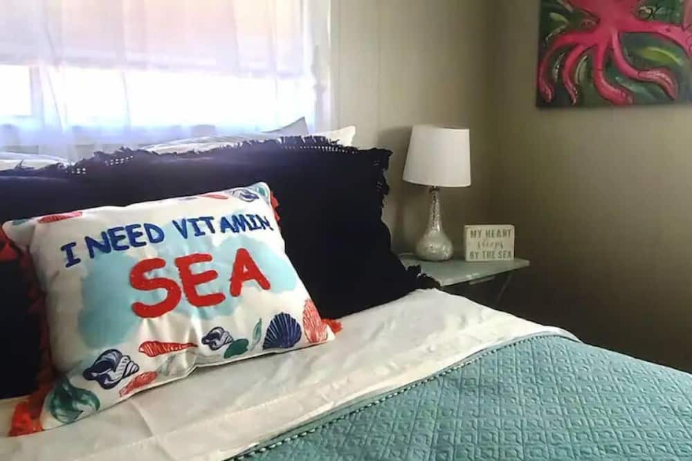 Photo of Bedroom in Wilmington Beach