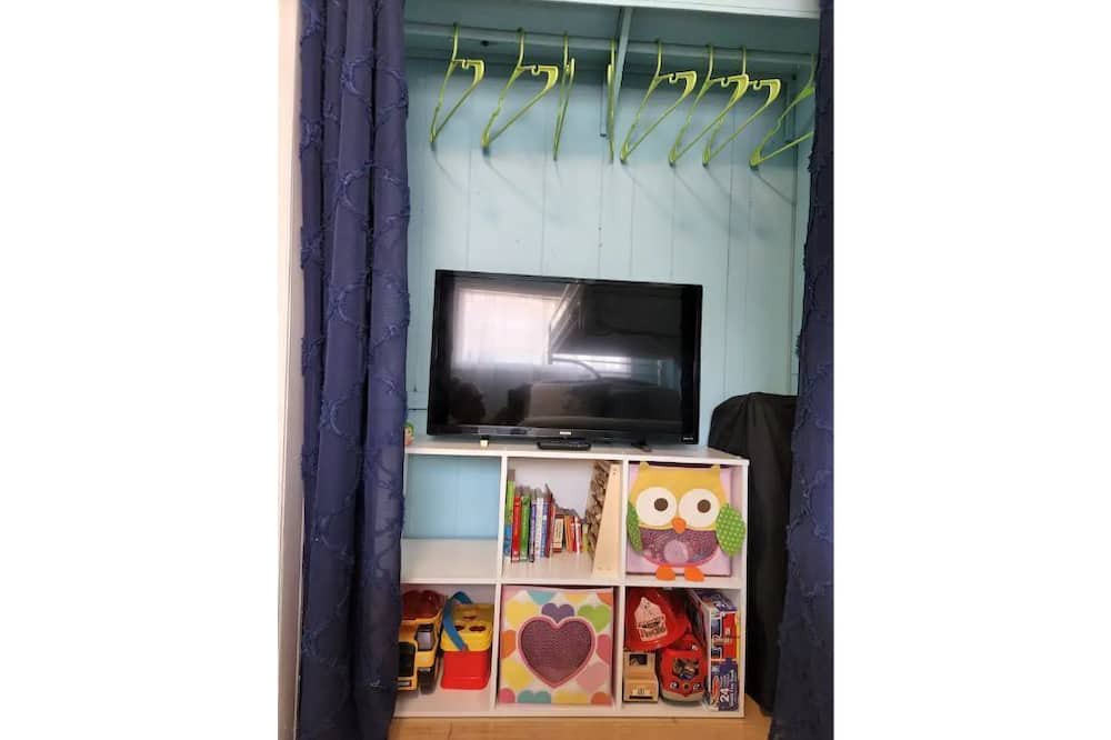 Photo of Bedroom in Wilmington Beach