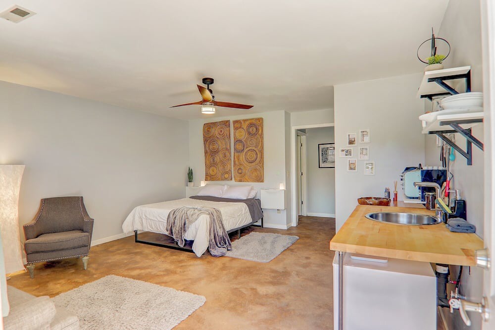 Photo of Bedroom in Arden