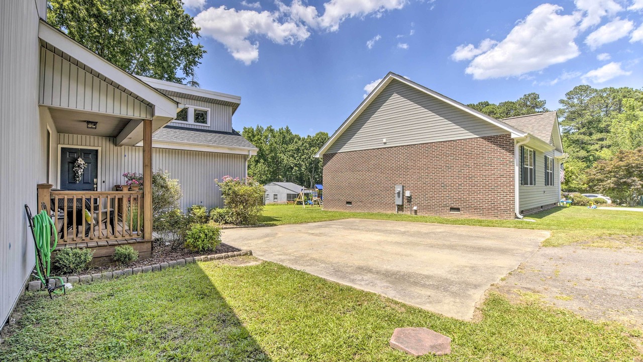 Photo of Outdoor in Olivia