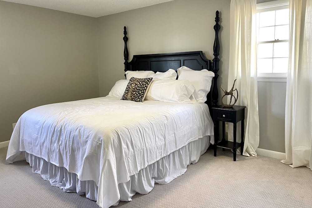 Photo of Bedroom in Winston - Salem