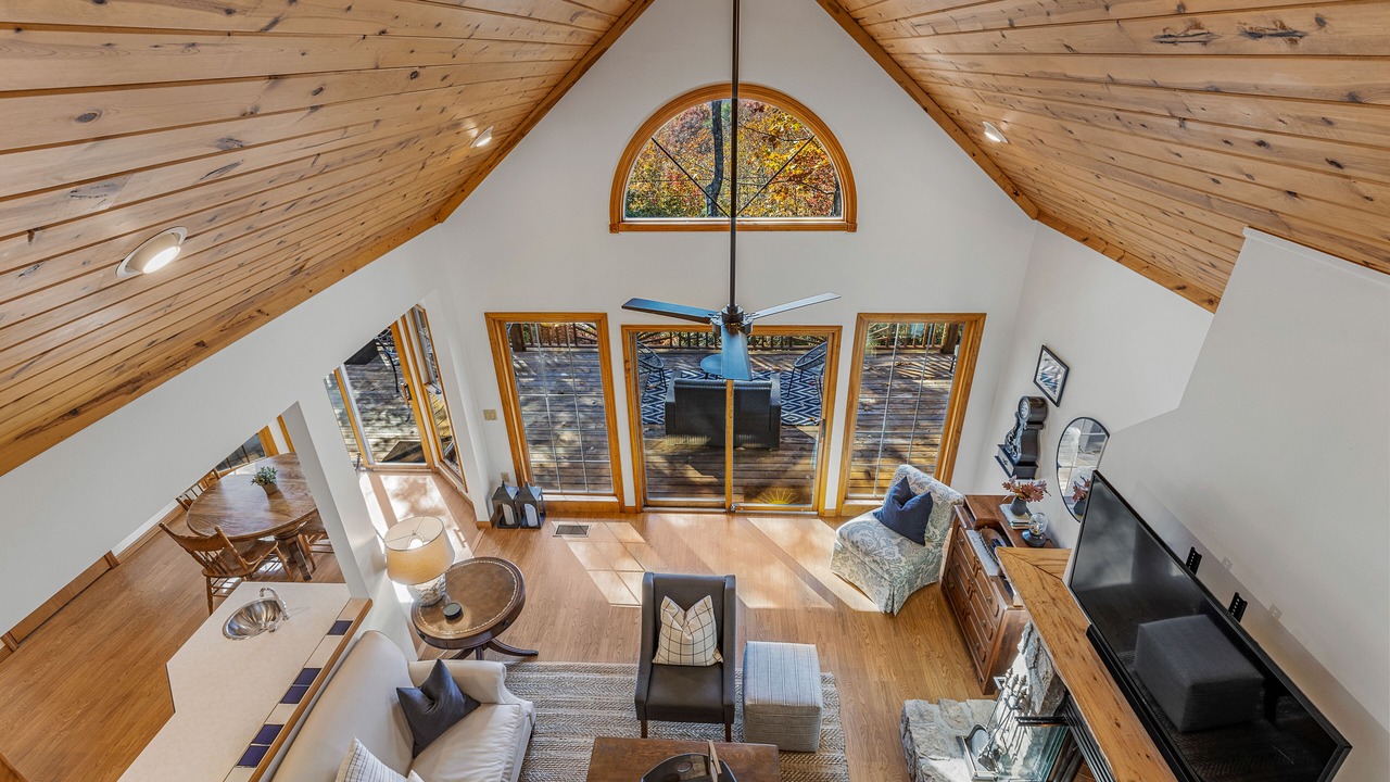 Photo of Livingroom in Highlands Hills