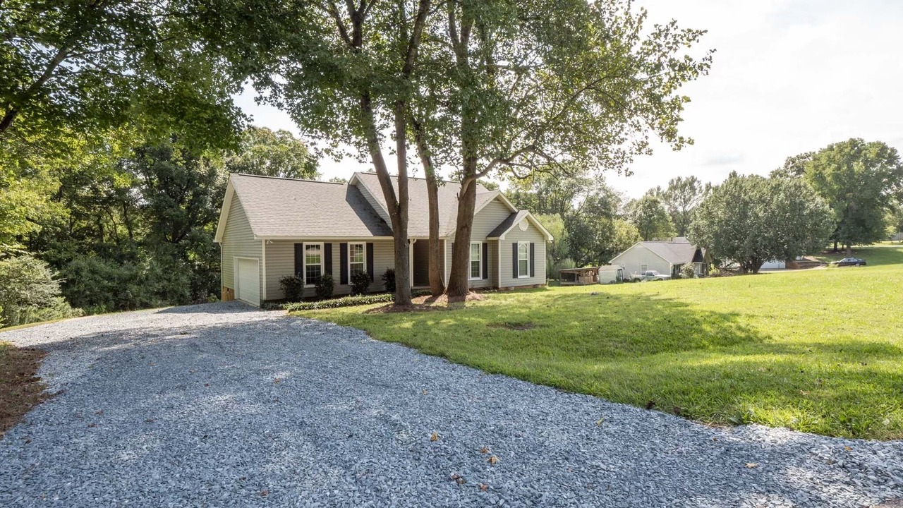 Photo of Outdoor in Monroe