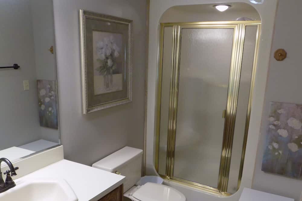 Photo of Bathroom in Sugar Mountain
