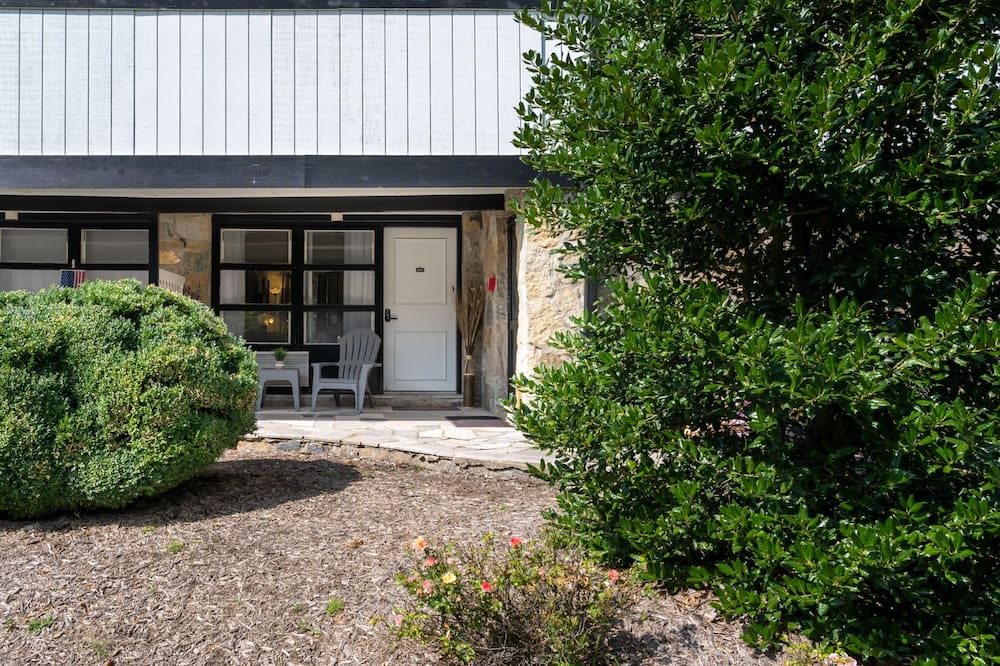 Photo of Outdoor in Flat Rock