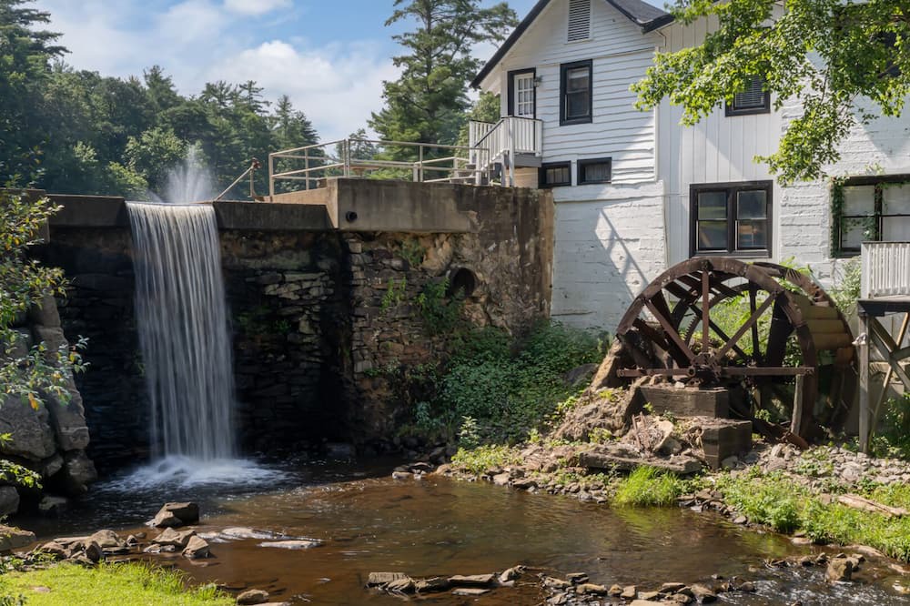 Photo of Outdoor in Flat Rock