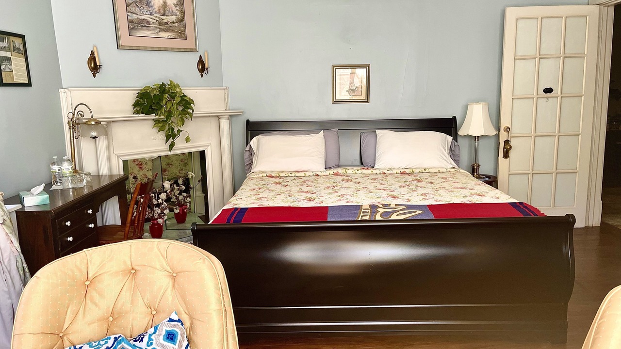 Photo of Bedroom in Greensboro
