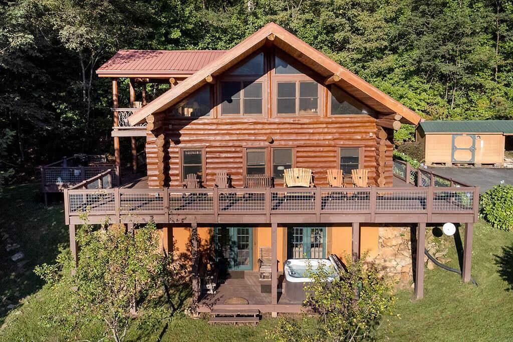 Photo of Outdoor in Sylva