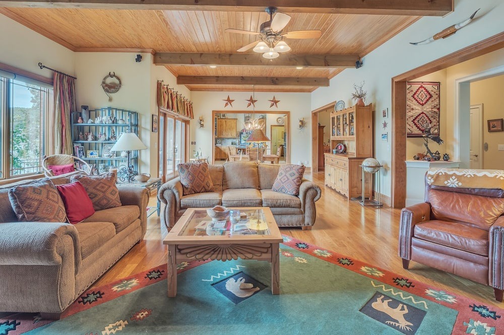 Photo of Bedroom in Steele Creek