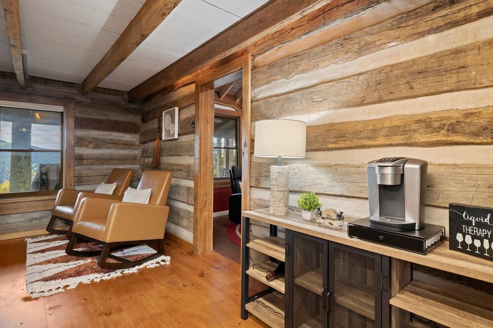 Photo of Livingroom in Wolf Laurel