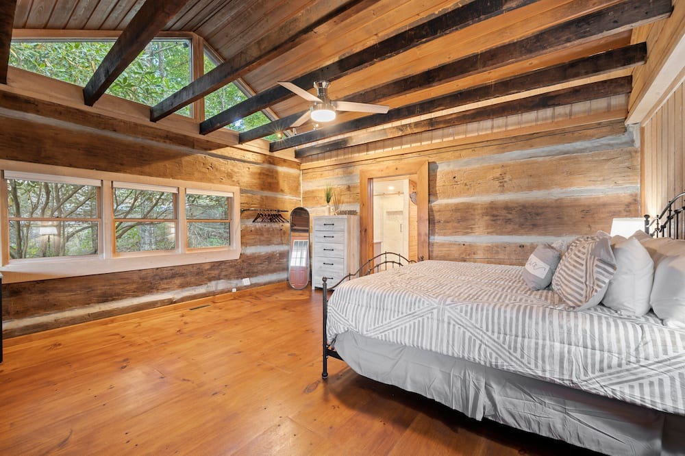 Photo of Bedroom in Wolf Laurel