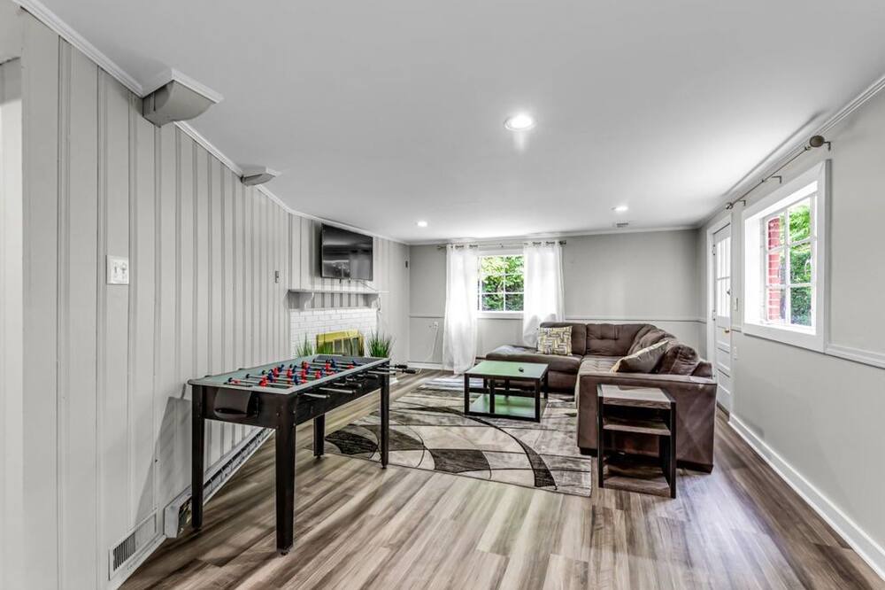 Photo of Livingroom in Winston - Salem