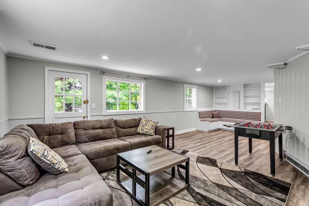 Photo of Livingroom in Winston - Salem