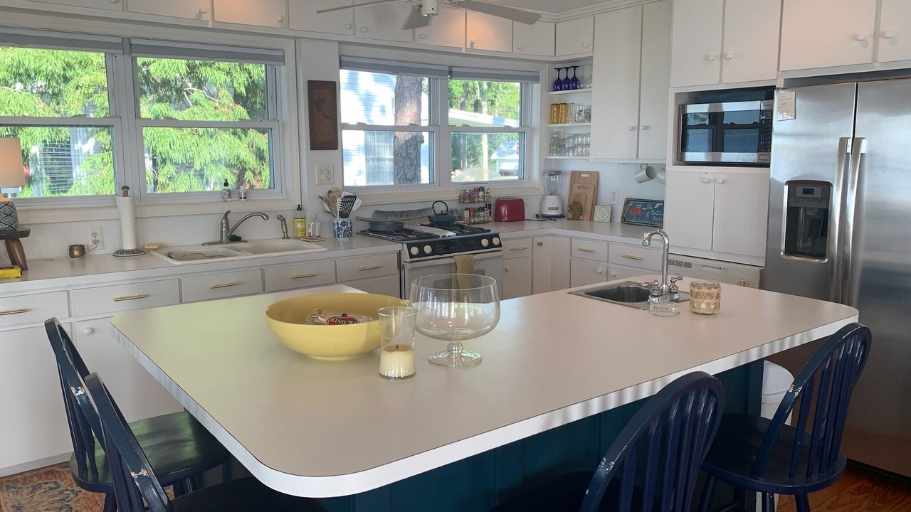 Photo of Kitchen in River Road