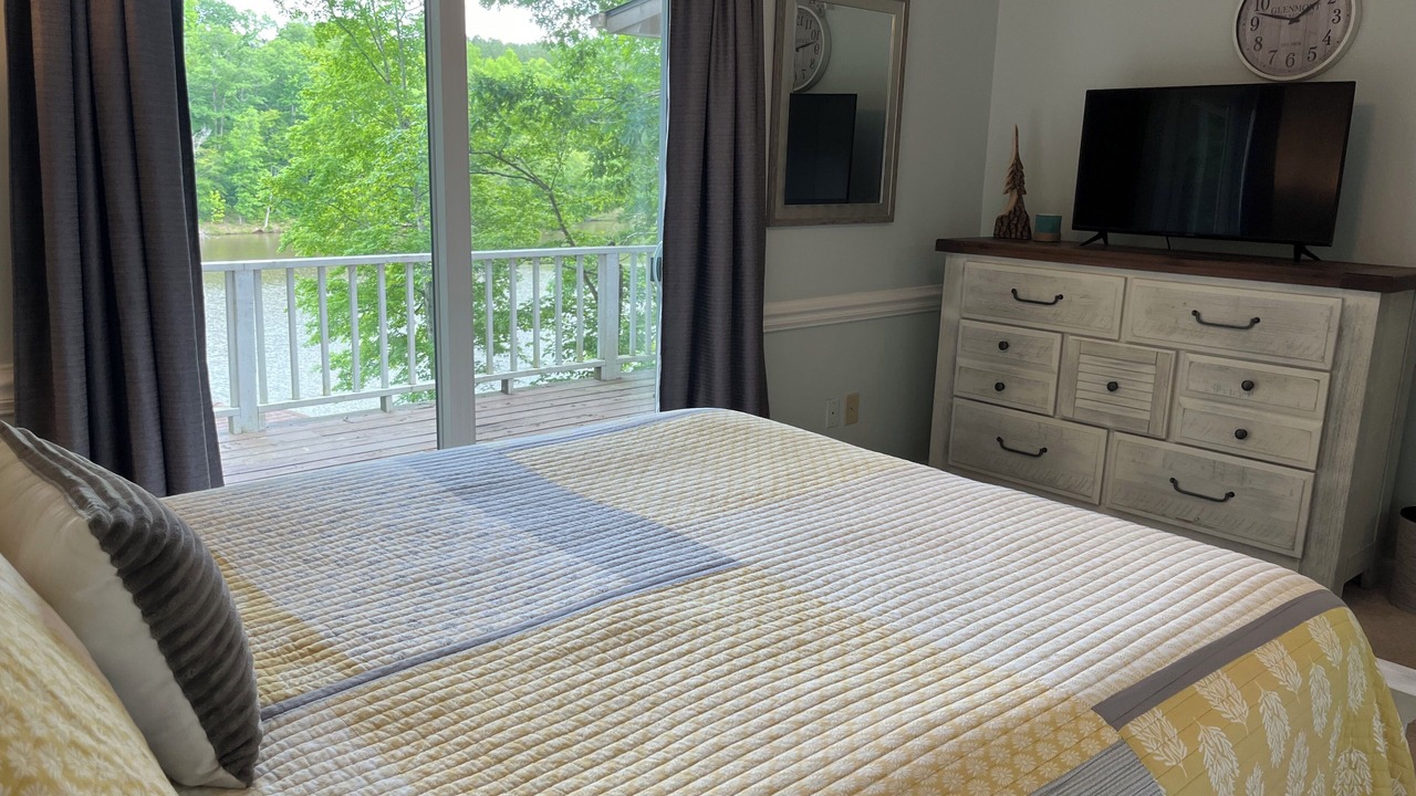 Photo of Bedroom in Semora