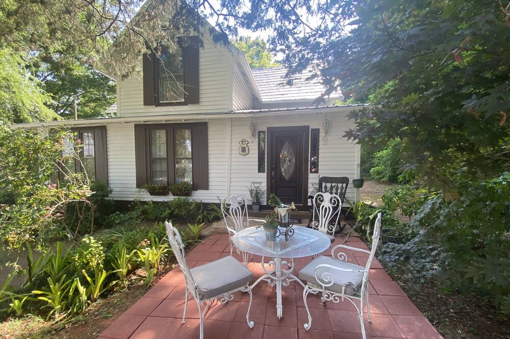Photo of Outdoor in Rutherfordton