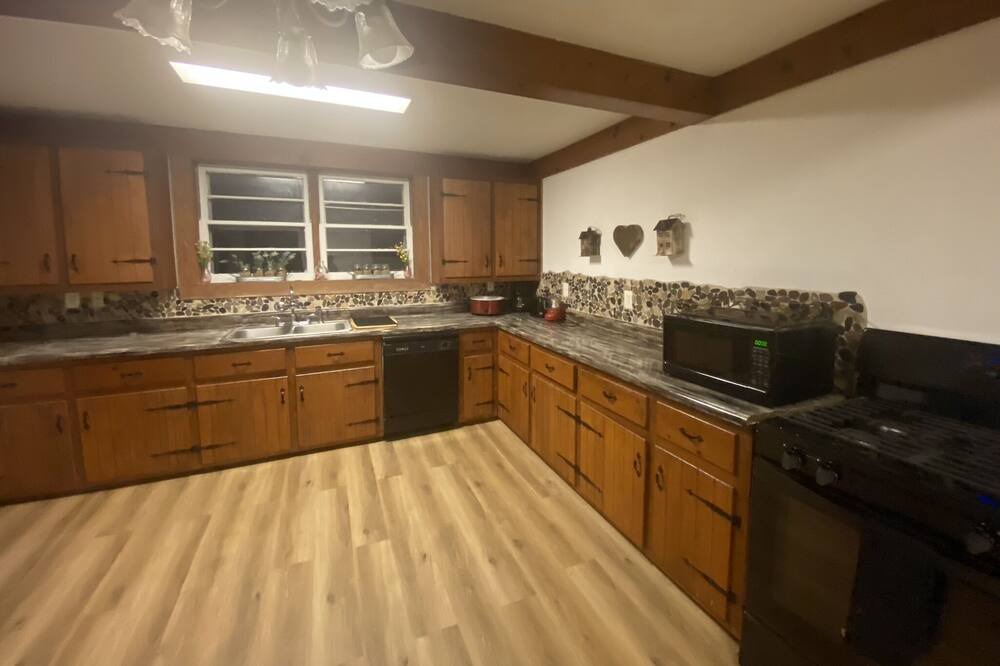 Photo of Kitchen in Rutherfordton