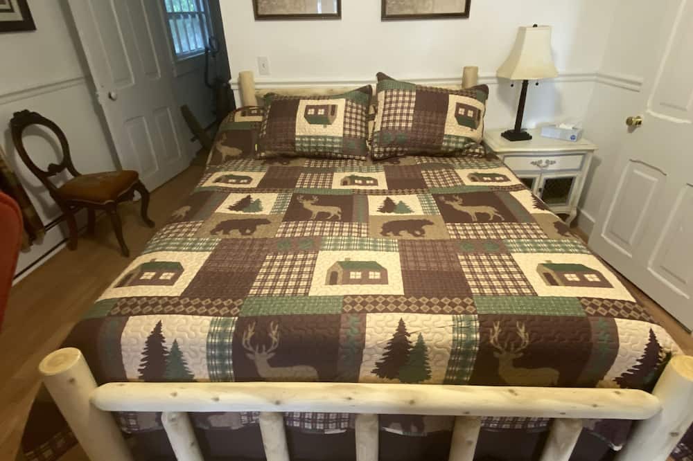 Photo of Bedroom in Rutherfordton