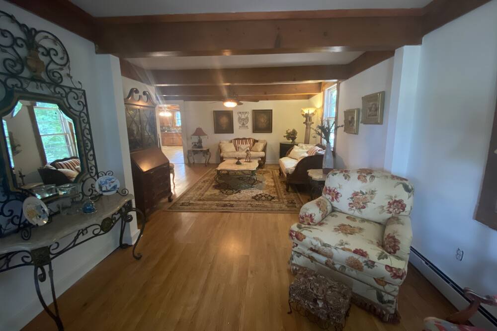 Photo of Bedroom in Rutherfordton