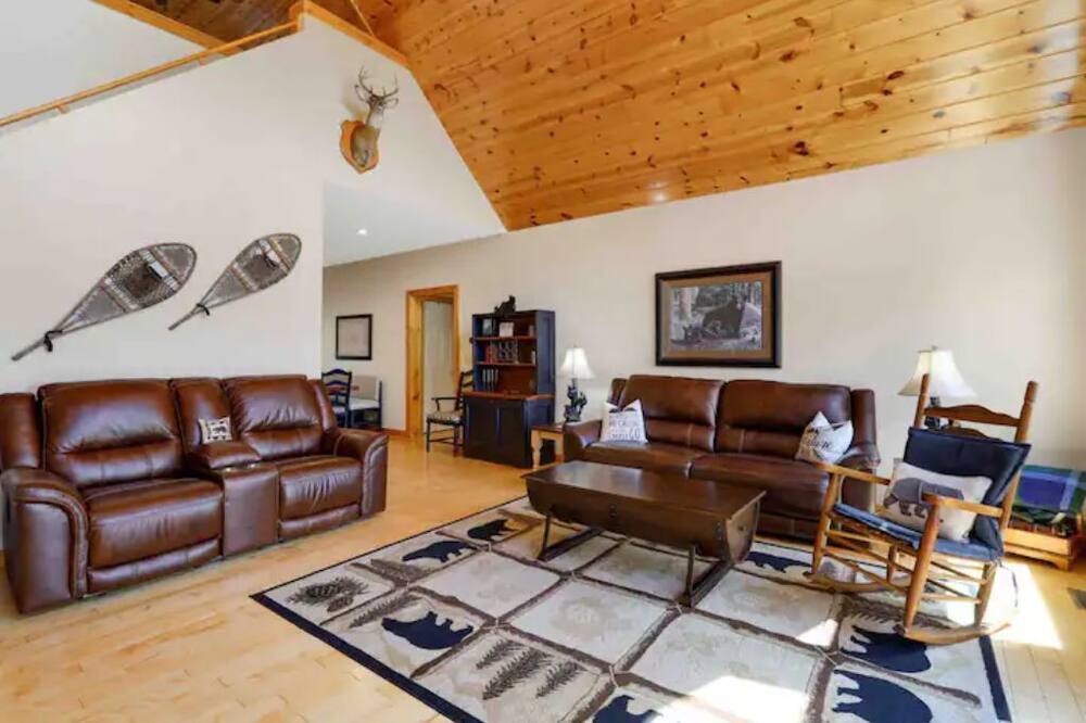 Photo of Livingroom in Indian Rock Springs