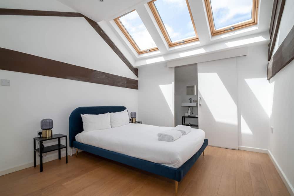 Photo of Bedroom in South Hampstead