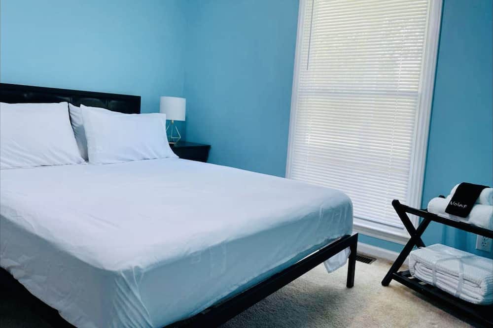 Photo of Bedroom in Liberty