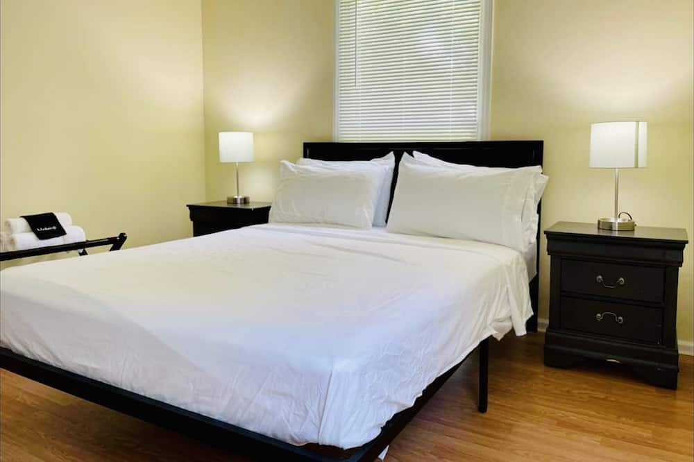 Photo of Bedroom in Liberty