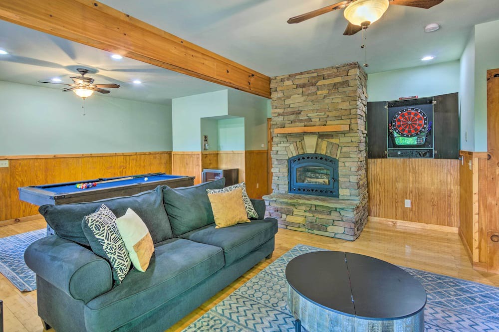 Photo of Livingroom in Vein Mountain