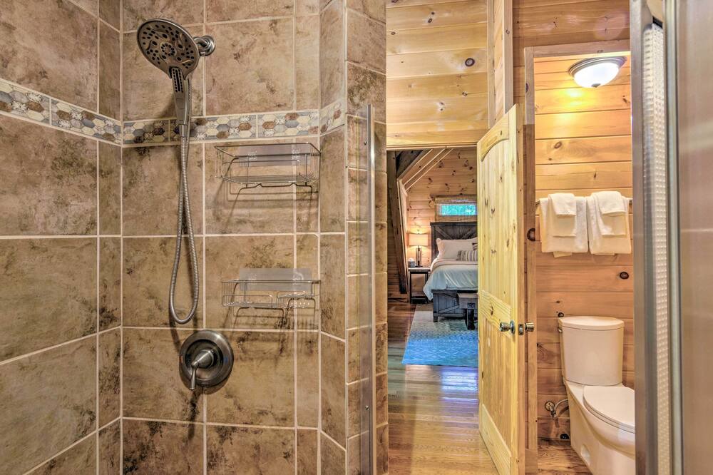 Photo of Bathroom in Vein Mountain
