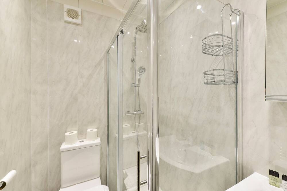 Photo of Bathroom in Grange