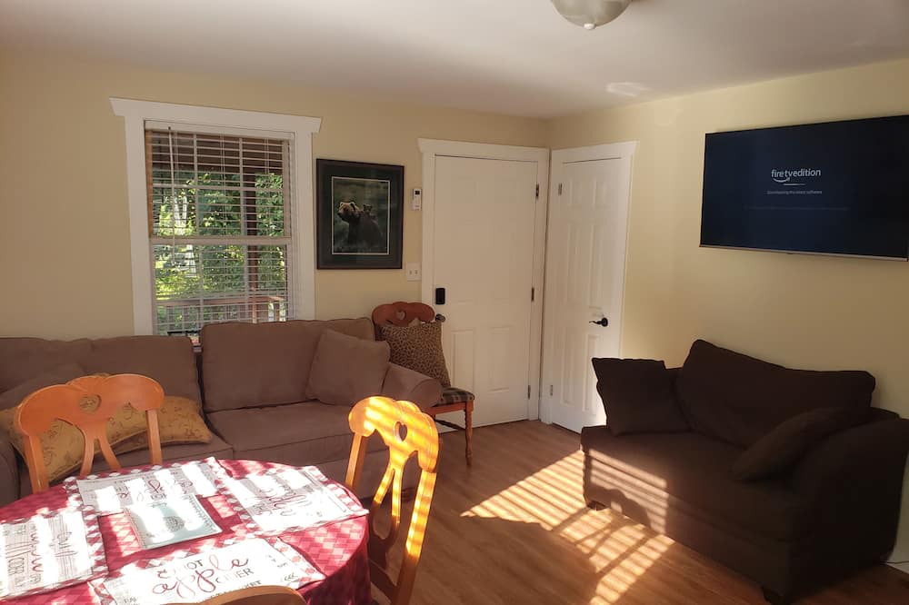 Photo of Bedroom in Qualla