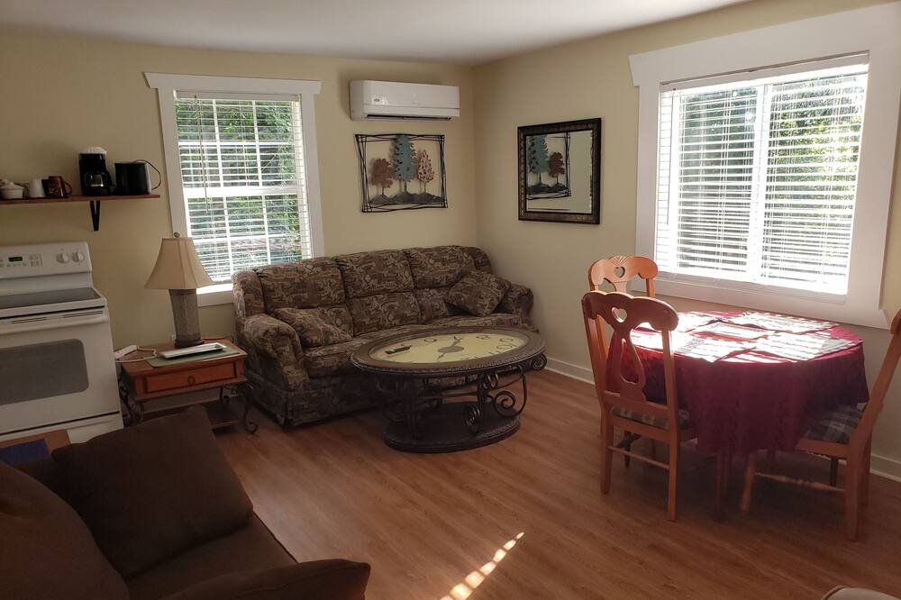 Photo of Bedroom in Qualla