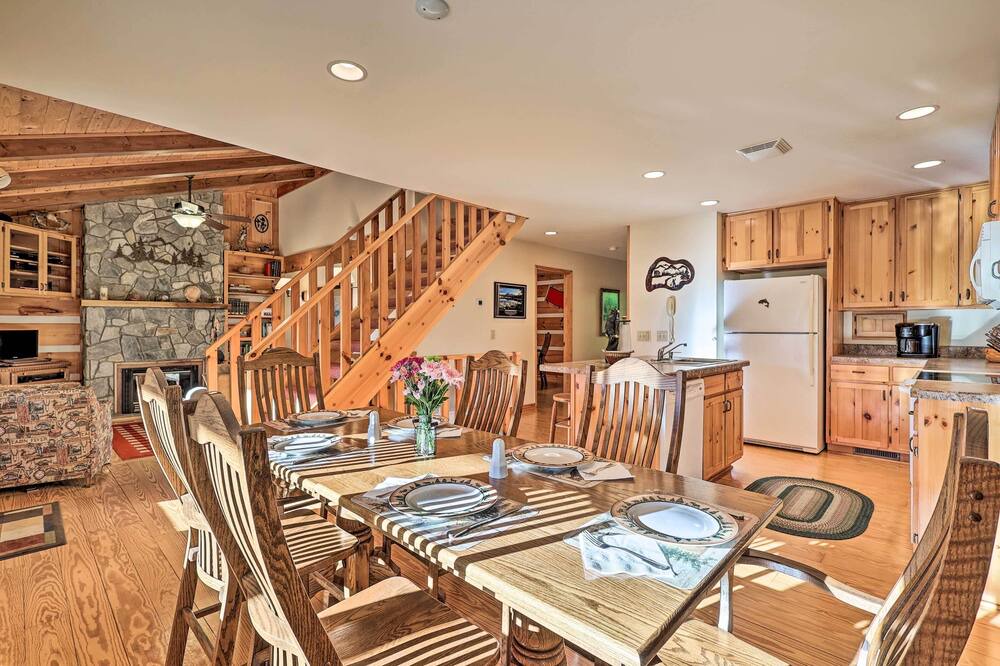 Photo of Kitchen in West Jefferson