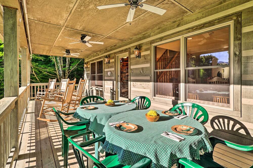 Photo of Patio Balcony in West Jefferson