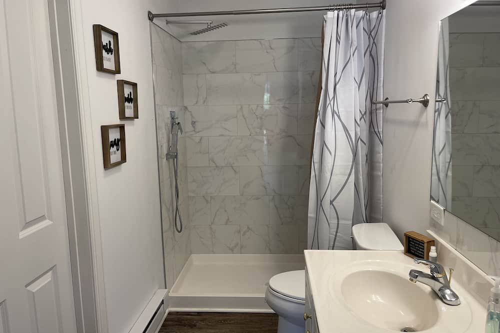 Photo of Bathroom in Reidsville