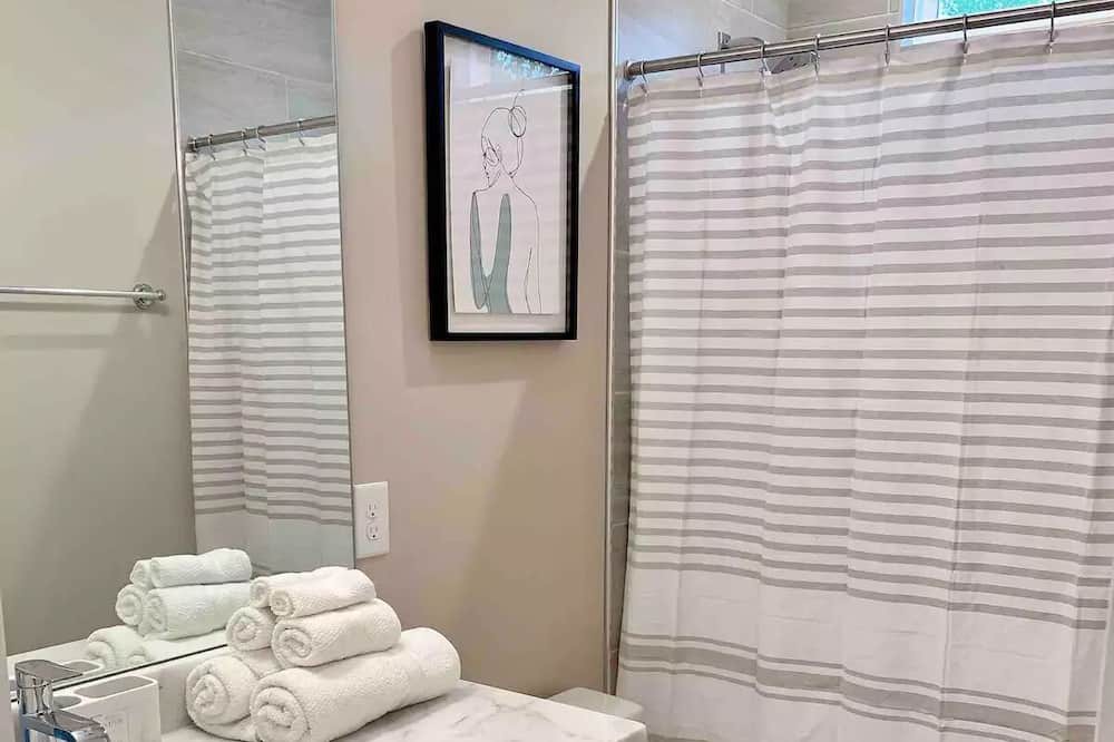 Photo of Bathroom in Hayes
