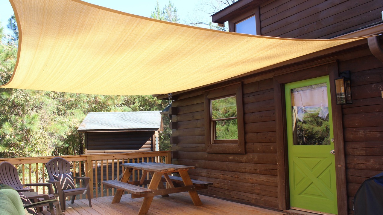 Photo of Patio Balcony in Clearwater Creek